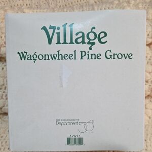Department 56 Village Wagonwheel Pine Grove Green Decor